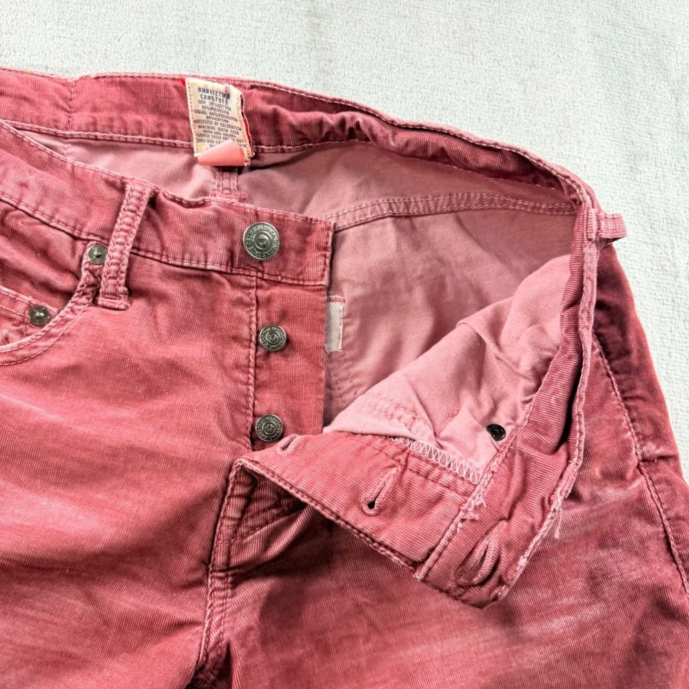 True Religion Bobby Men's Size 30 Burgundy Corduroy Straight Leg Pants MCBP31V08
